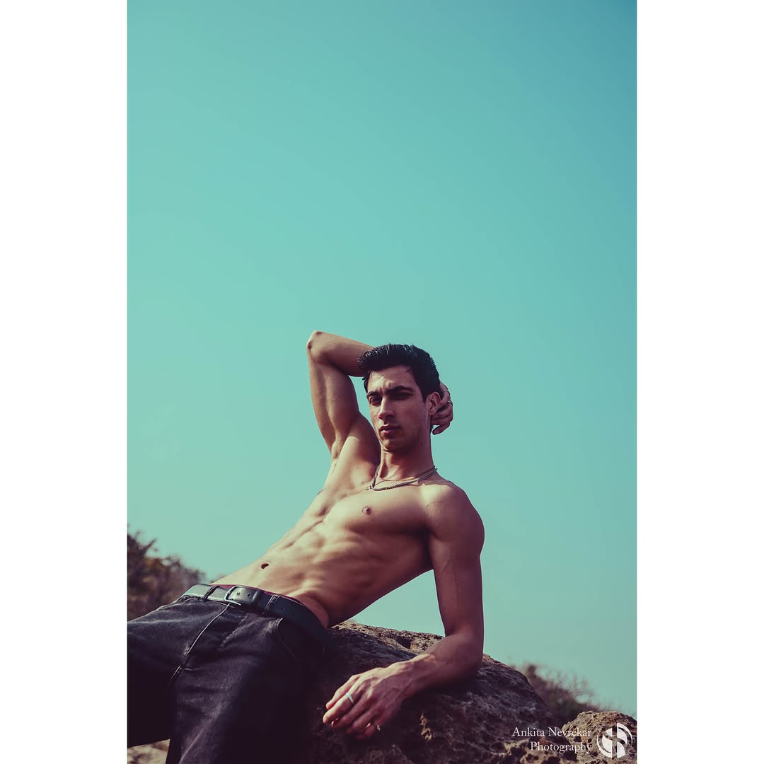 JAVA 
@javatii10 @agmodels.in